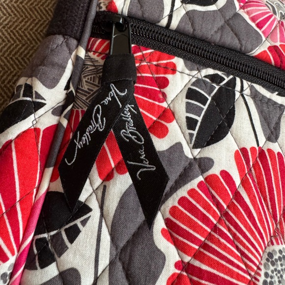 Vera Bradley “Cherry Blossom” Large Messenger/Laptop bag - Picture 8 of 13